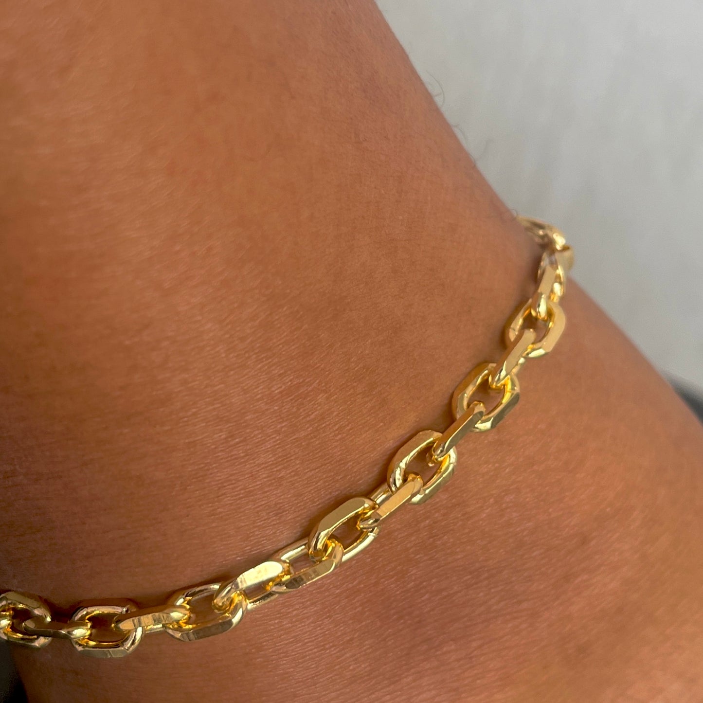 Dalia Paper Clip Link Anklet-18k Gold Filled