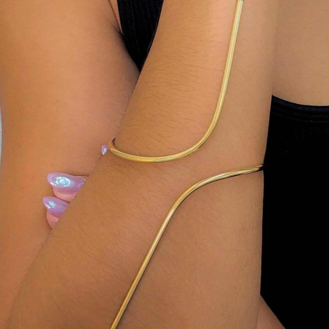 Kaci Plain Arm Cuff-18k Gold Plated