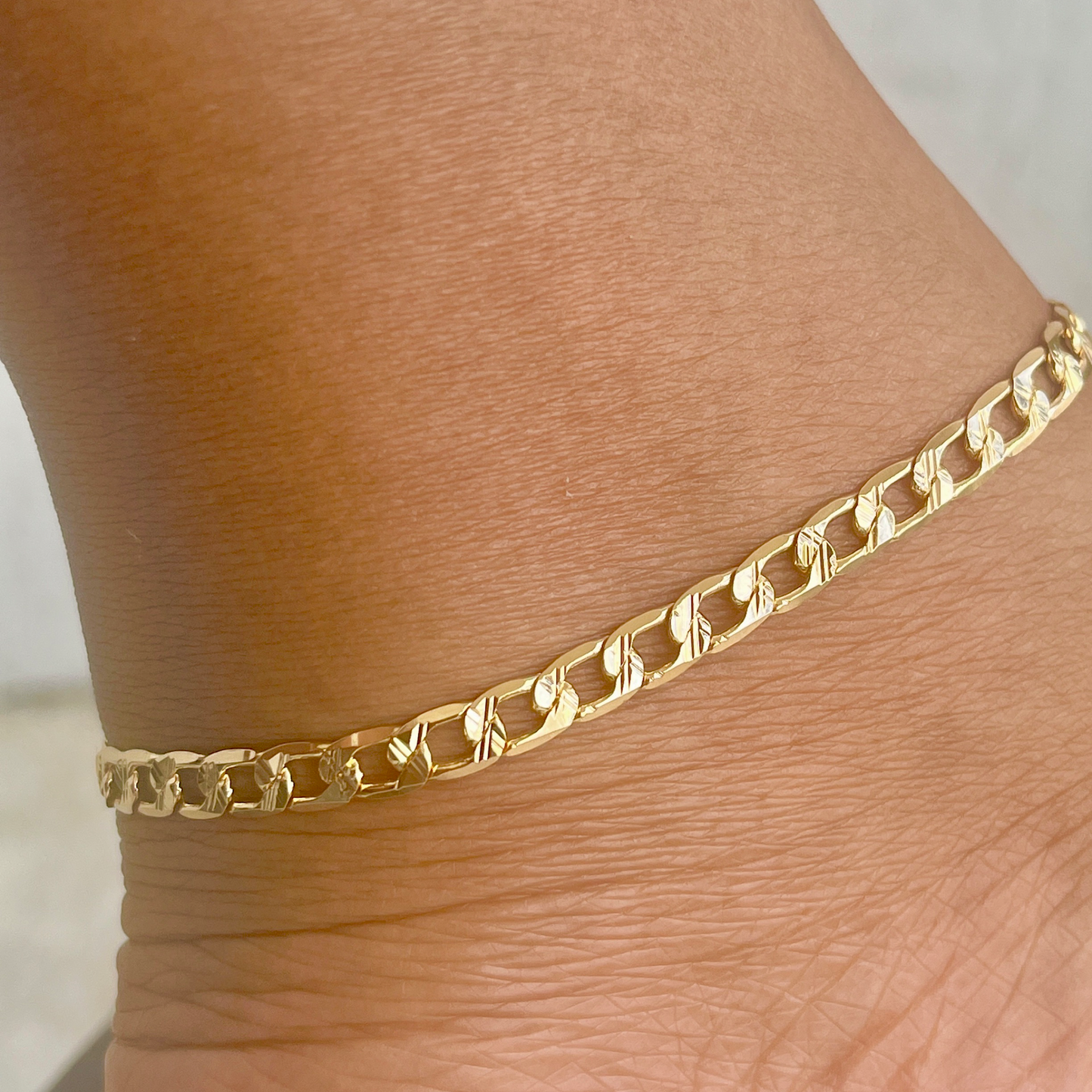 18k Gold Filled Diamond Cut Curb Link Anklet-6mm